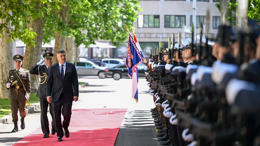 Milanović: Mi podržavamo BiH na putu ka EU, a oni nam šalju optužnice protiv generala